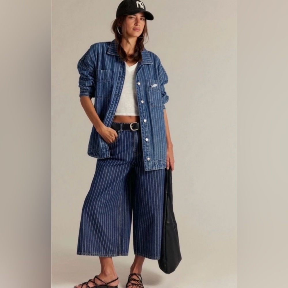 Denim Pinstripe Wide-Leg Jeans - Blue